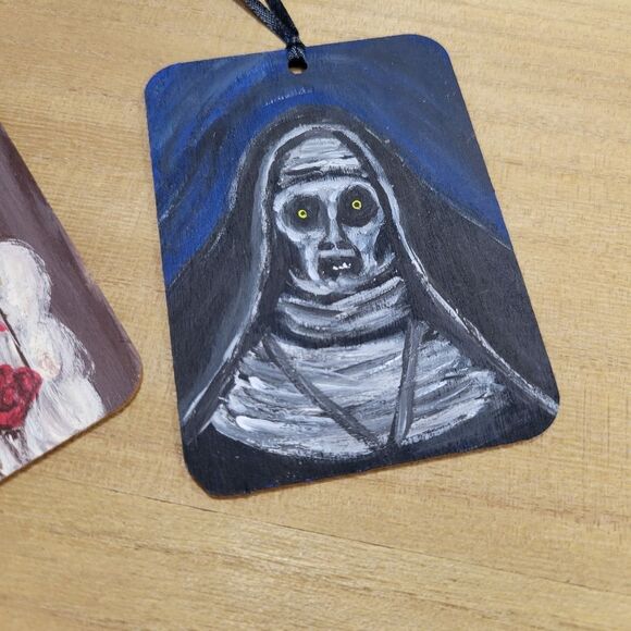 Handpainted Annabelle & The Nun Inspired ornaments - Picture 2 of 4